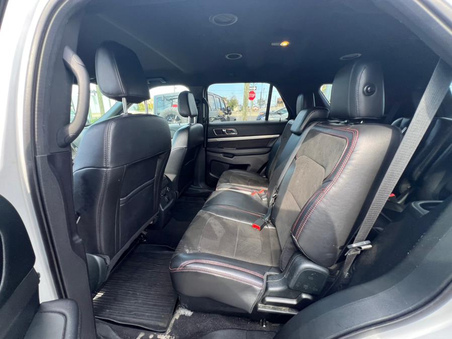 2018 Ford Explorer XLT 4WD, available for sale in Lodi, New Jersey | Route 46 Auto Sales Inc. Lodi, New Jersey 2018 Ford Explorer XLT 4WD, available for sale in Lodi, New Jersey | Route 46 Auto Sales Inc. Lodi, New Jersey