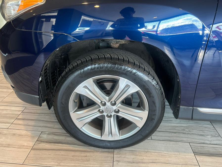 2011 Toyota Highlander 4WD 4dr V6 Limited (Natl), available for sale in West Hartford, Connecticut | AutoMax. West Hartford, Connecticut 2011 Toyota Highlander 4WD 4dr V6 Limited (Natl), available for sale in West Hartford, Connecticut | AutoMax. West Hartford, Connecticut