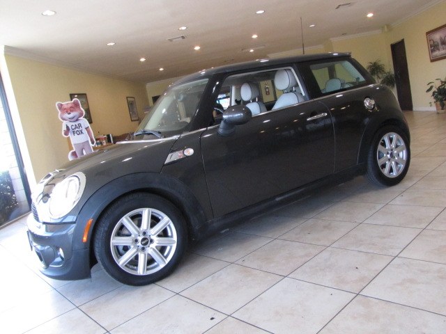 2013 MINI Cooper Hardtop 2dr Cpe S, available for sale in Placentia, California | Auto Network Group Inc. Placentia, California 2013 MINI Cooper Hardtop 2dr Cpe S, available for sale in Placentia, California | Auto Network Group Inc. Placentia, California