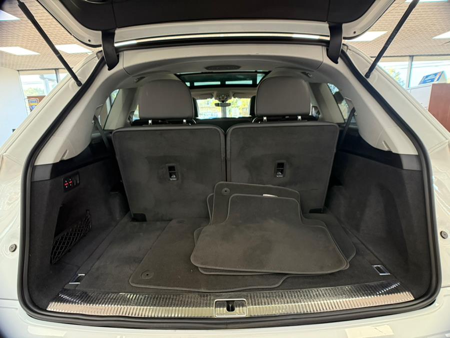 2022 Audi Q7 Premium Plus 55 TFSI quattro, available for sale in Massapequa Park, New York | Power Motors East. Massapequa Park, New York 2022 Audi Q7 Premium Plus 55 TFSI quattro, available for sale in Massapequa Park, New York | Power Motors East. Massapequa Park, New York