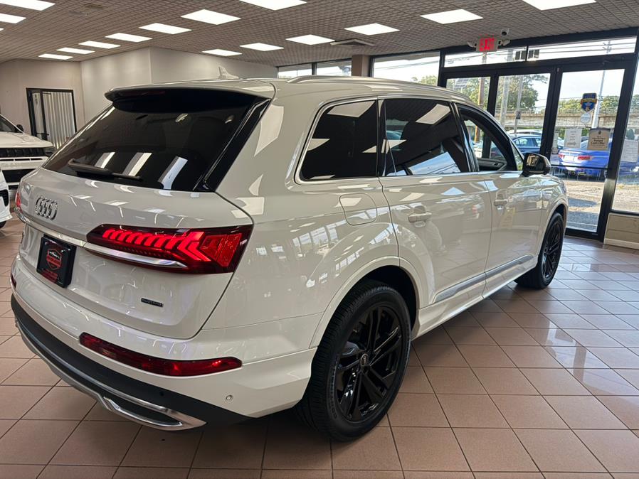 2022 Audi Q7 Premium Plus 55 TFSI quattro, available for sale in Massapequa Park, New York | Power Motors East. Massapequa Park, New York 2022 Audi Q7 Premium Plus 55 TFSI quattro, available for sale in Massapequa Park, New York | Power Motors East. Massapequa Park, New York