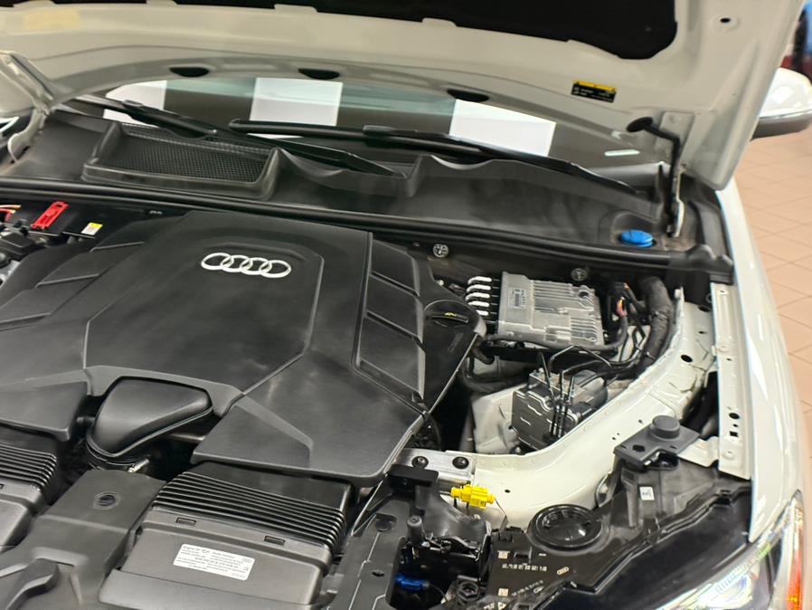 2022 Audi Q7 Premium Plus 55 TFSI quattro, available for sale in Massapequa Park, New York | Power Motors East. Massapequa Park, New York 2022 Audi Q7 Premium Plus 55 TFSI quattro, available for sale in Massapequa Park, New York | Power Motors East. Massapequa Park, New York