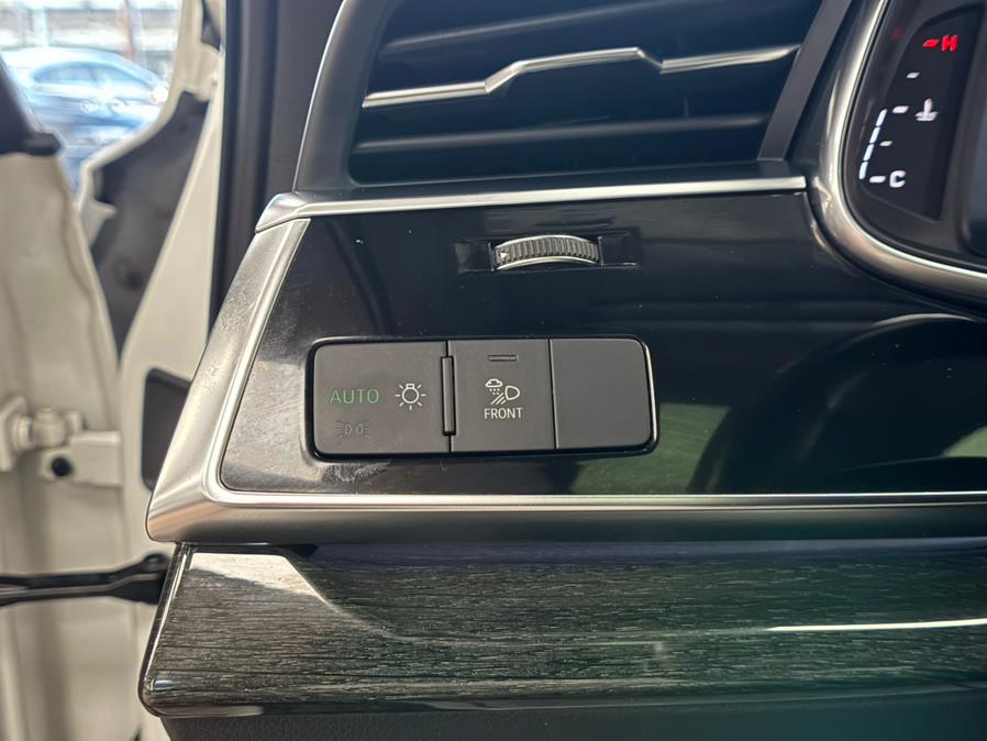2022 Audi Q7 Premium Plus 55 TFSI quattro, available for sale in Massapequa Park, New York | Power Motors East. Massapequa Park, New York 2022 Audi Q7 Premium Plus 55 TFSI quattro, available for sale in Massapequa Park, New York | Power Motors East. Massapequa Park, New York