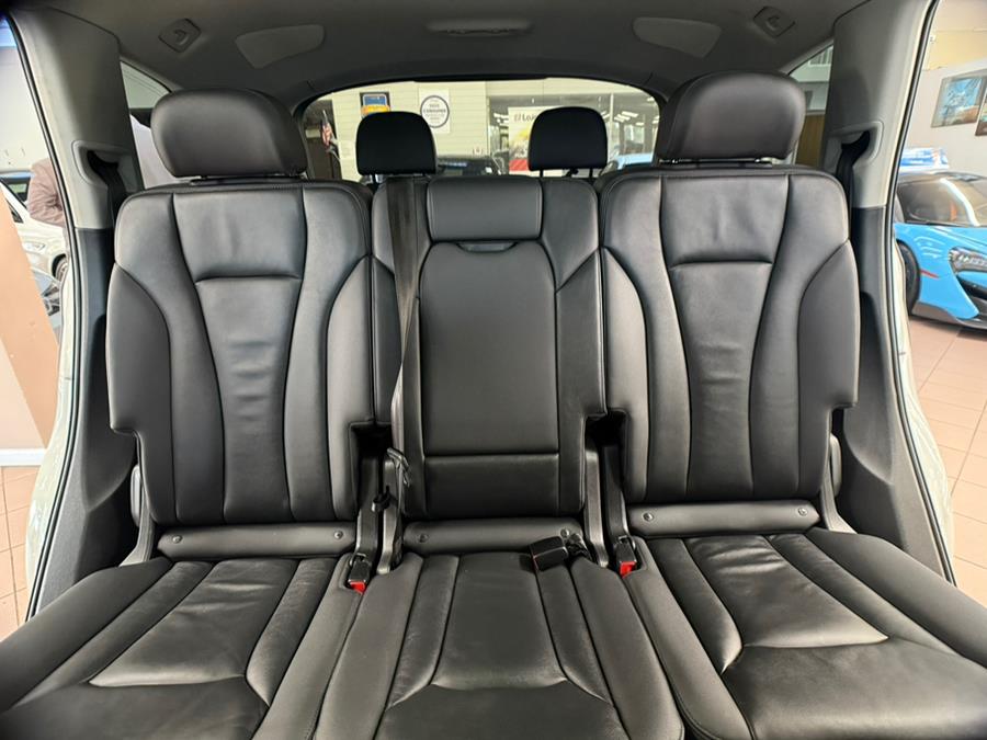2022 Audi Q7 Premium Plus 55 TFSI quattro, available for sale in Massapequa Park, New York | Power Motors East. Massapequa Park, New York 2022 Audi Q7 Premium Plus 55 TFSI quattro, available for sale in Massapequa Park, New York | Power Motors East. Massapequa Park, New York