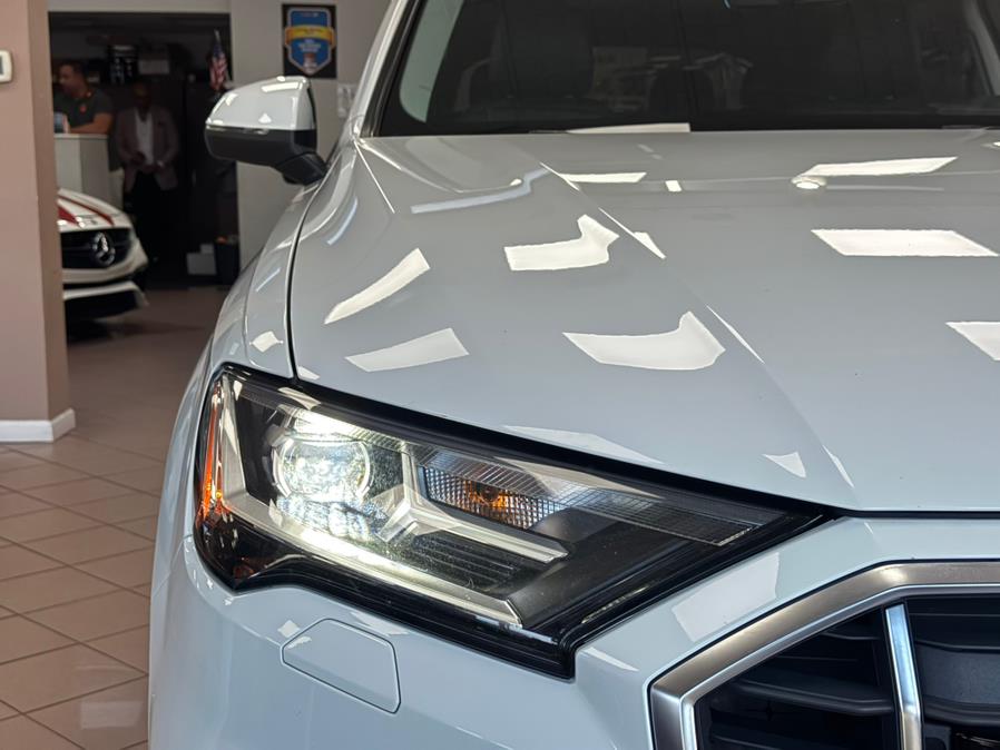 2022 Audi Q7 Premium Plus 55 TFSI quattro, available for sale in Massapequa Park, New York | Power Motors East. Massapequa Park, New York 2022 Audi Q7 Premium Plus 55 TFSI quattro, available for sale in Massapequa Park, New York | Power Motors East. Massapequa Park, New York