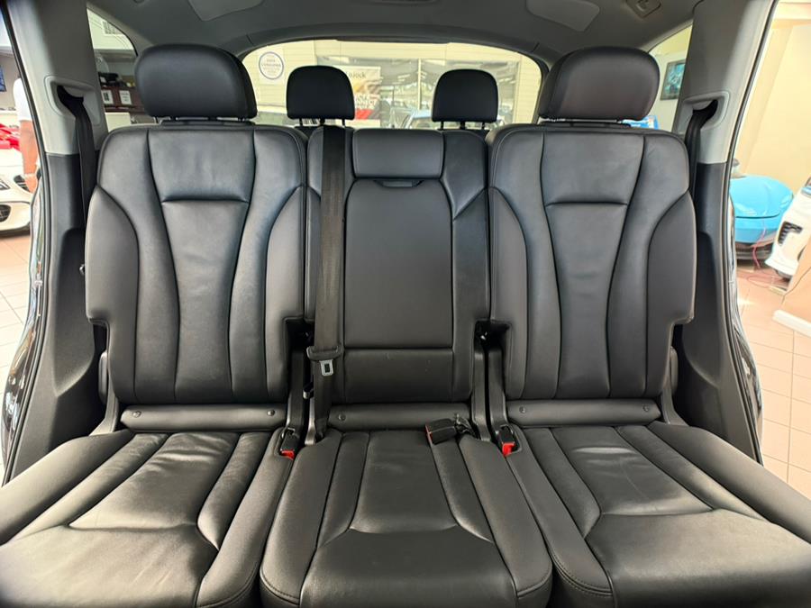 2022 Audi Q7 Premium Plus 55 TFSI quattro, available for sale in Massapequa Park, New York | Power Motors East. Massapequa Park, New York 2022 Audi Q7 Premium Plus 55 TFSI quattro, available for sale in Massapequa Park, New York | Power Motors East. Massapequa Park, New York