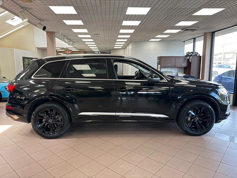 2022 Audi Q7 Premium Plus 55 TFSI quattro, available for sale in Massapequa Park, New York | Power Motors East. Massapequa Park, New York 2022 Audi Q7 Premium Plus 55 TFSI quattro, available for sale in Massapequa Park, New York | Power Motors East. Massapequa Park, New York