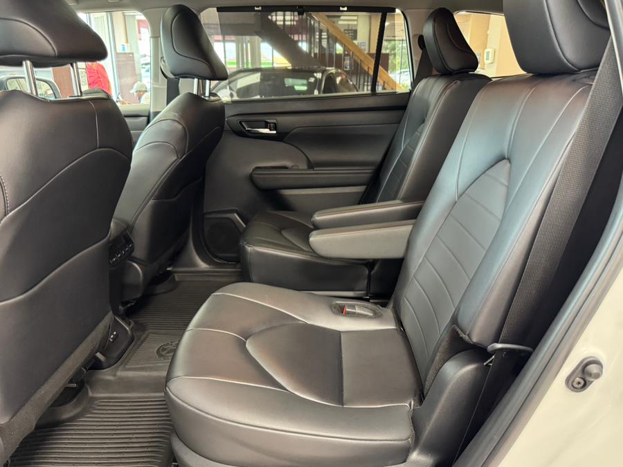 2024 Toyota Highlander XLE AWD (Natl), available for sale in Massapequa Park, New York | Power Motors East. Massapequa Park, New York 2024 Toyota Highlander XLE AWD (Natl), available for sale in Massapequa Park, New York | Power Motors East. Massapequa Park, New York
