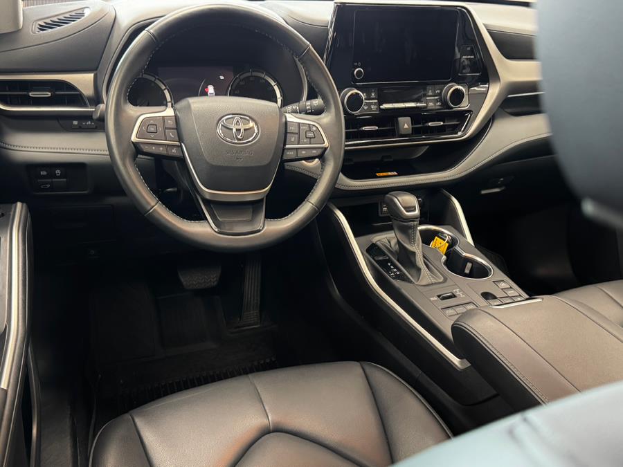 2024 Toyota Highlander XLE AWD (Natl), available for sale in Massapequa Park, New York | Power Motors East. Massapequa Park, New York 2024 Toyota Highlander XLE AWD (Natl), available for sale in Massapequa Park, New York | Power Motors East. Massapequa Park, New York