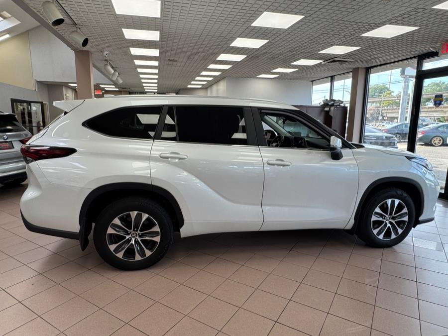 2024 Toyota Highlander XLE AWD (Natl), available for sale in Massapequa Park, New York | Power Motors East. Massapequa Park, New York 2024 Toyota Highlander XLE AWD (Natl), available for sale in Massapequa Park, New York | Power Motors East. Massapequa Park, New York