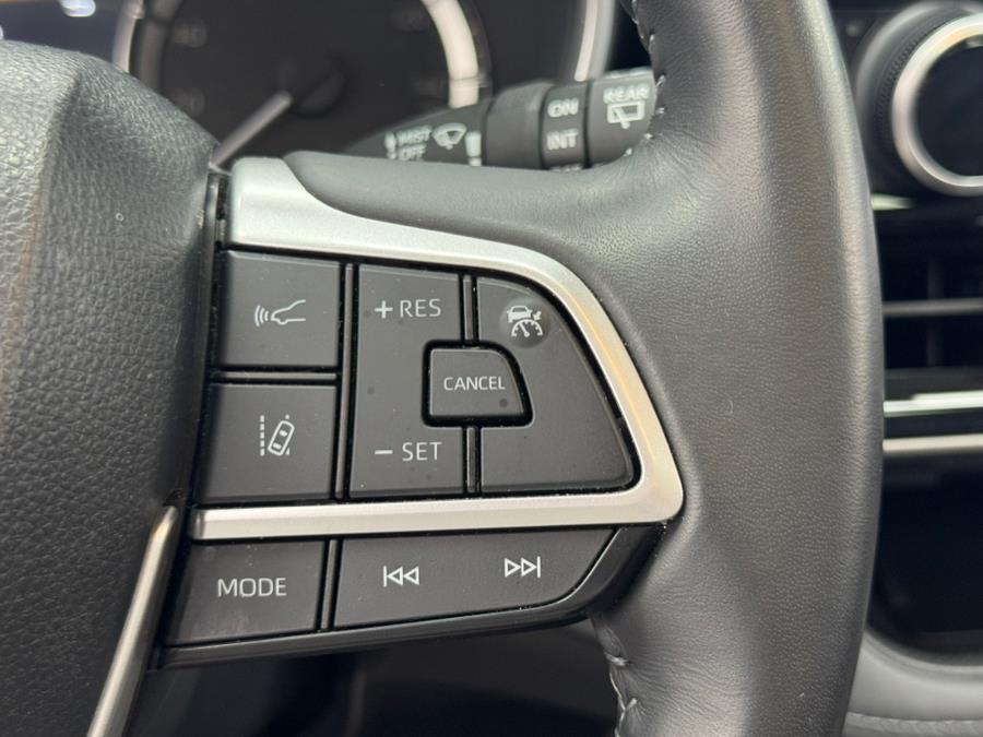 2024 Toyota Highlander XLE AWD (Natl), available for sale in Massapequa Park, New York | Power Motors East. Massapequa Park, New York 2024 Toyota Highlander XLE AWD (Natl), available for sale in Massapequa Park, New York | Power Motors East. Massapequa Park, New York