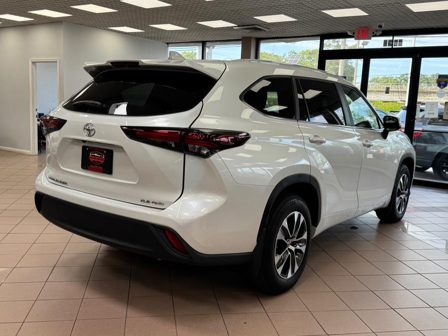 2024 Toyota Highlander XLE AWD (Natl), available for sale in Massapequa Park, New York | Power Motors East. Massapequa Park, New York 2024 Toyota Highlander XLE AWD (Natl), available for sale in Massapequa Park, New York | Power Motors East. Massapequa Park, New York