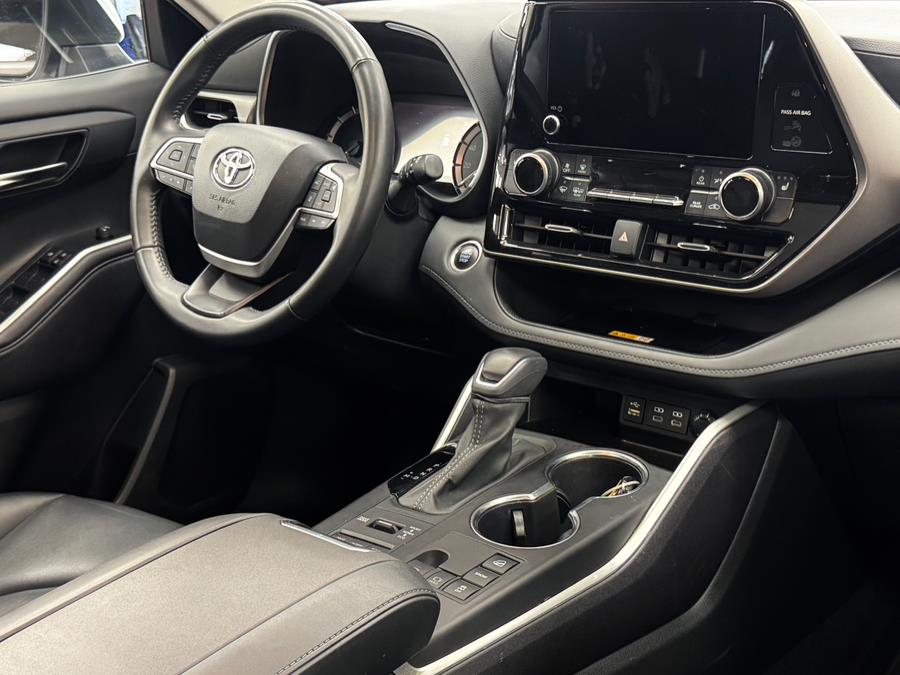 2024 Toyota Highlander XLE AWD (Natl), available for sale in Massapequa Park, New York | Power Motors East. Massapequa Park, New York 2024 Toyota Highlander XLE AWD (Natl), available for sale in Massapequa Park, New York | Power Motors East. Massapequa Park, New York