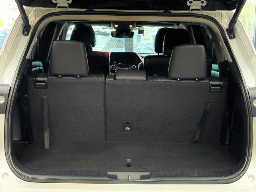 2024 Toyota Highlander XLE AWD (Natl), available for sale in Massapequa Park, New York | Power Motors East. Massapequa Park, New York 2024 Toyota Highlander XLE AWD (Natl), available for sale in Massapequa Park, New York | Power Motors East. Massapequa Park, New York