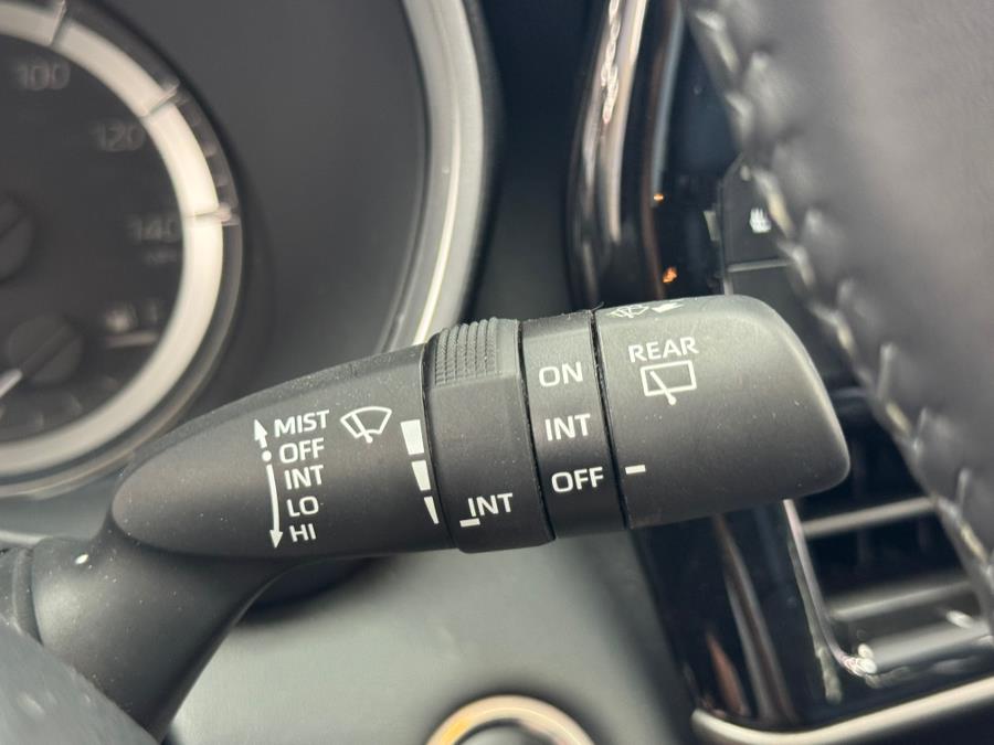 2024 Toyota Highlander XLE AWD (Natl), available for sale in Massapequa Park, New York | Power Motors East. Massapequa Park, New York 2024 Toyota Highlander XLE AWD (Natl), available for sale in Massapequa Park, New York | Power Motors East. Massapequa Park, New York