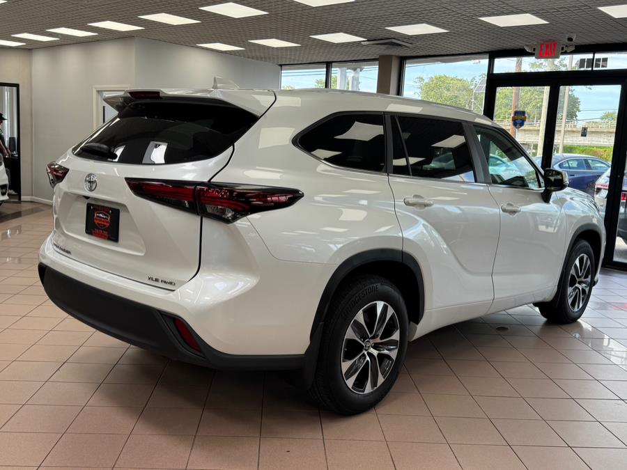 2024 Toyota Highlander XLE AWD (Natl), available for sale in Massapequa Park, New York | Power Motors East. Massapequa Park, New York 2024 Toyota Highlander XLE AWD (Natl), available for sale in Massapequa Park, New York | Power Motors East. Massapequa Park, New York