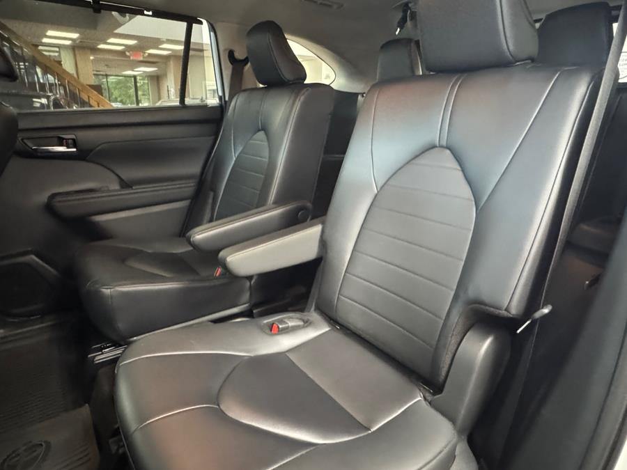 2024 Toyota Highlander XLE AWD (Natl), available for sale in Massapequa Park, New York | Power Motors East. Massapequa Park, New York 2024 Toyota Highlander XLE AWD (Natl), available for sale in Massapequa Park, New York | Power Motors East. Massapequa Park, New York