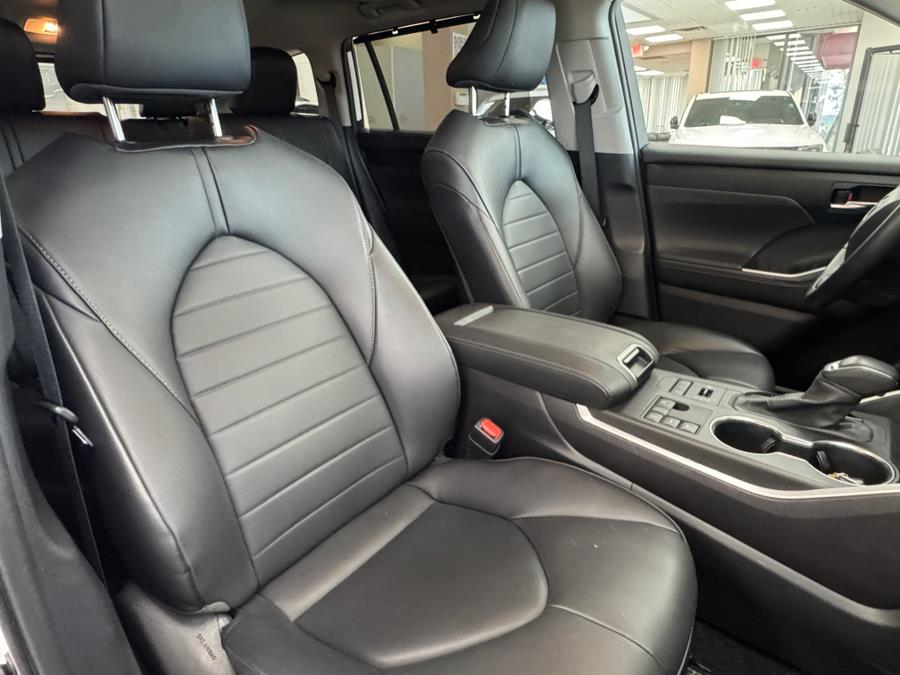 2024 Toyota Highlander XLE AWD (Natl), available for sale in Massapequa Park, New York | Power Motors East. Massapequa Park, New York 2024 Toyota Highlander XLE AWD (Natl), available for sale in Massapequa Park, New York | Power Motors East. Massapequa Park, New York