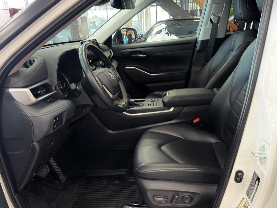 2024 Toyota Highlander XLE AWD (Natl), available for sale in Massapequa Park, New York | Power Motors East. Massapequa Park, New York 2024 Toyota Highlander XLE AWD (Natl), available for sale in Massapequa Park, New York | Power Motors East. Massapequa Park, New York