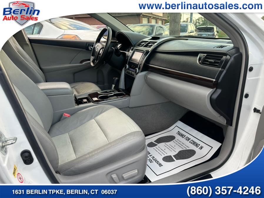 2012 Toyota Camry 4dr Sdn I4 Auto XLE, available for sale in Berlin, Connecticut | Berlin Auto Sales LLC. Berlin, Connecticut 2012 Toyota Camry 4dr Sdn I4 Auto XLE, available for sale in Berlin, Connecticut | Berlin Auto Sales LLC. Berlin, Connecticut