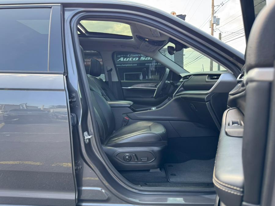 2023 Jeep Grand Cherokee L Limited 4x4, available for sale in Linden, New Jersey | Champion Auto Sales. Linden, New Jersey 2023 Jeep Grand Cherokee L Limited 4x4, available for sale in Linden, New Jersey | Champion Auto Sales. Linden, New Jersey