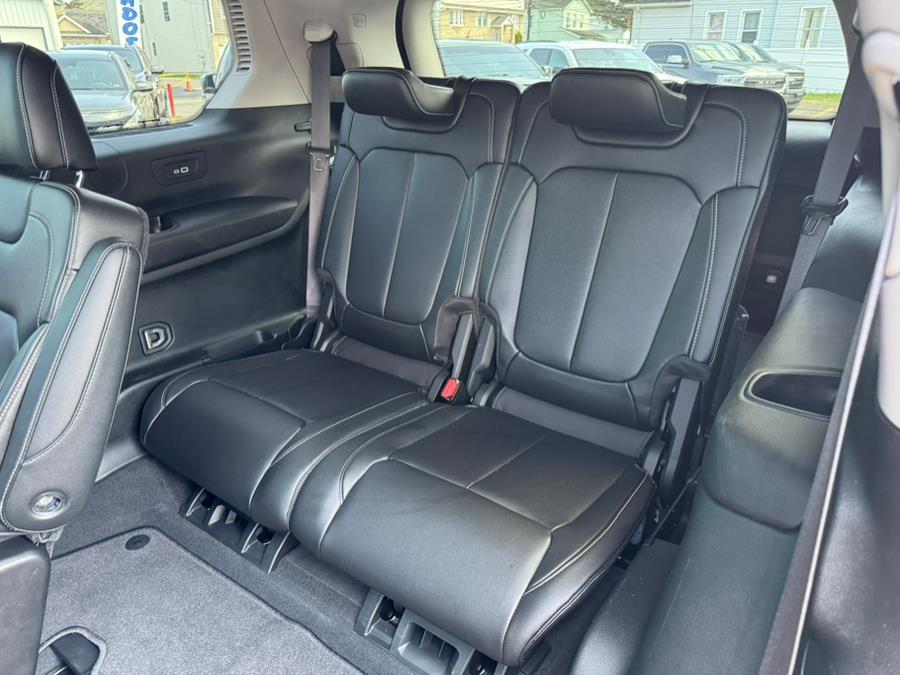 2023 Jeep Grand Cherokee L Limited 4x4, available for sale in Linden, New Jersey | Champion Auto Sales. Linden, New Jersey 2023 Jeep Grand Cherokee L Limited 4x4, available for sale in Linden, New Jersey | Champion Auto Sales. Linden, New Jersey