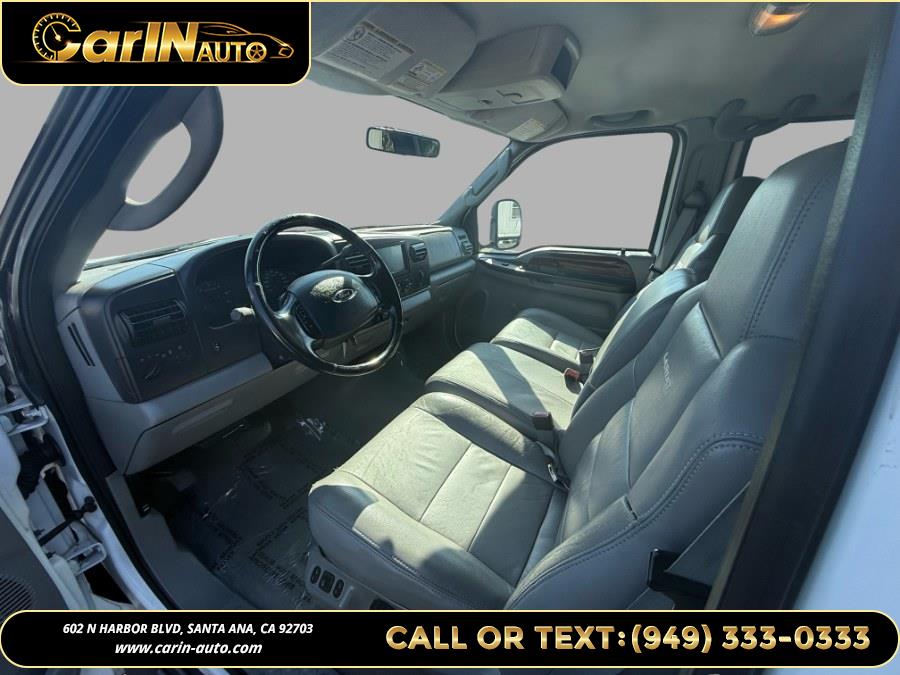2005 Ford Super Duty F-250 Crew Cab 172" Lariat, available for sale in Santa Ana, California | Carin Auto. Santa Ana, California 2005 Ford Super Duty F-250 Crew Cab 172" Lariat, available for sale in Santa Ana, California | Carin Auto. Santa Ana, California