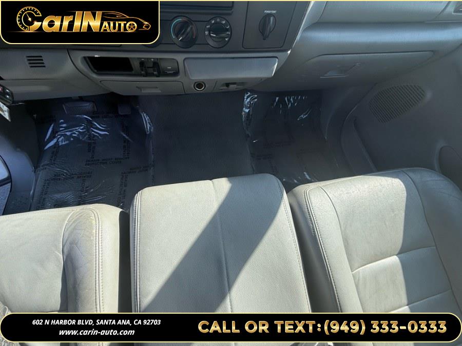 2005 Ford Super Duty F-250 Crew Cab 172" Lariat, available for sale in Santa Ana, California | Carin Auto. Santa Ana, California 2005 Ford Super Duty F-250 Crew Cab 172" Lariat, available for sale in Santa Ana, California | Carin Auto. Santa Ana, California