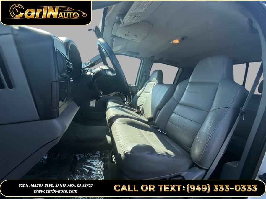 2005 Ford Super Duty F-250 Crew Cab 172" Lariat, available for sale in Santa Ana, California | Carin Auto. Santa Ana, California 2005 Ford Super Duty F-250 Crew Cab 172" Lariat, available for sale in Santa Ana, California | Carin Auto. Santa Ana, California