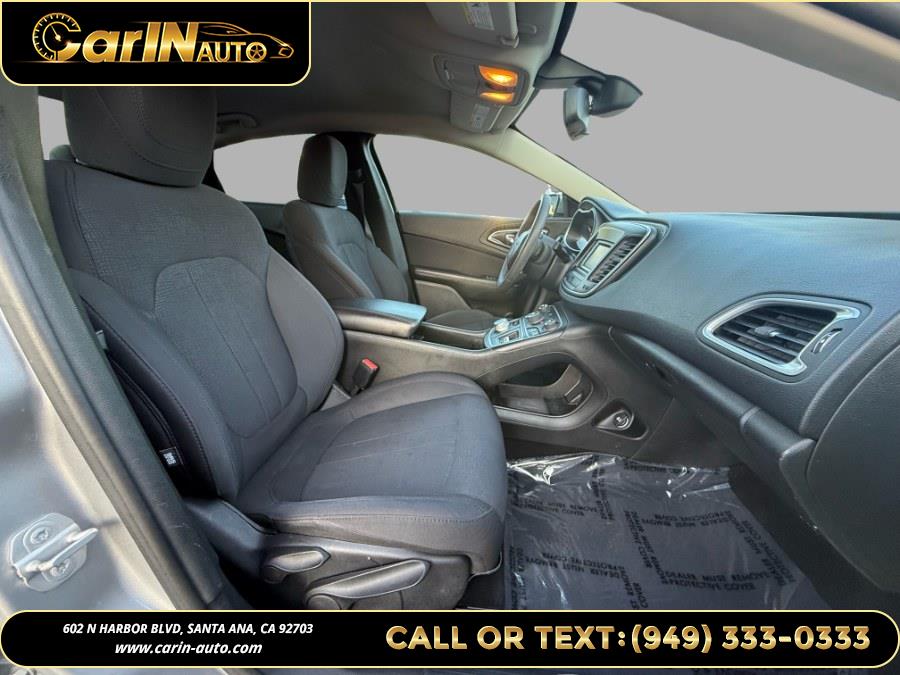 2016 Chrysler 200 4dr Sdn Limited FWD, available for sale in Santa Ana, California | Carin Auto. Santa Ana, California 2016 Chrysler 200 4dr Sdn Limited FWD, available for sale in Santa Ana, California | Carin Auto. Santa Ana, California