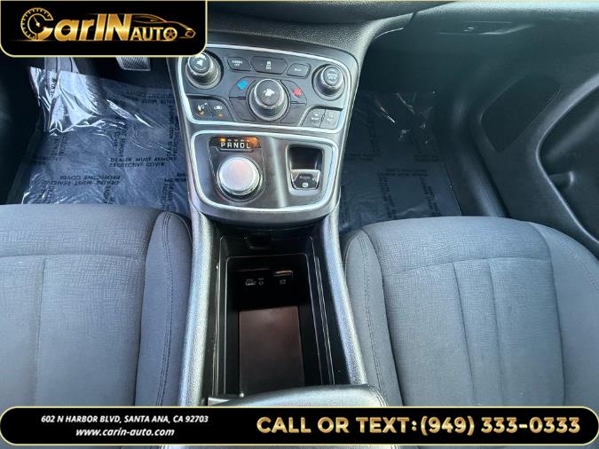 2016 Chrysler 200 4dr Sdn Limited FWD, available for sale in Santa Ana, California | Carin Auto. Santa Ana, California 2016 Chrysler 200 4dr Sdn Limited FWD, available for sale in Santa Ana, California | Carin Auto. Santa Ana, California