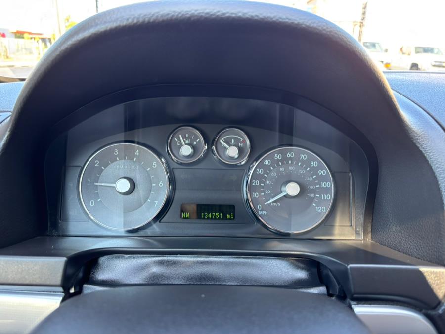 2007 Mercury Milan 4dr Sdn V6 Premier AWD, available for sale in New haven, Connecticut | Wilson Maturo Motors. New haven, Connecticut 2007 Mercury Milan 4dr Sdn V6 Premier AWD, available for sale in New haven, Connecticut | Wilson Maturo Motors. New haven, Connecticut