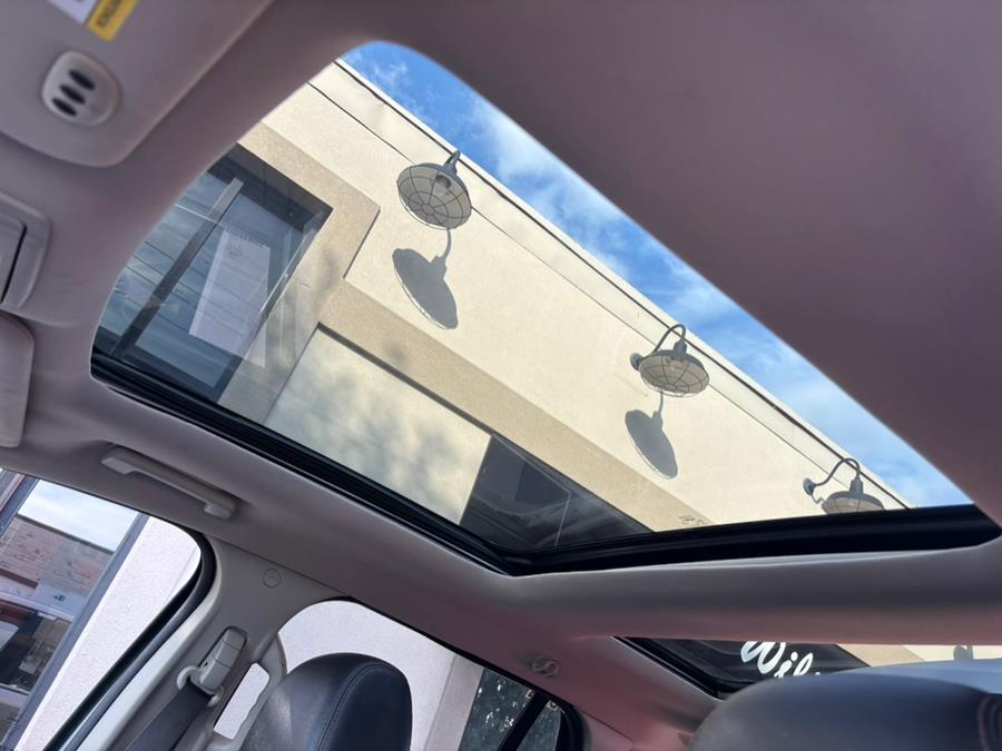 2012 Ford Edge 4dr Limited AWD, available for sale in New haven, Connecticut | Wilson Maturo Motors. New haven, Connecticut 2012 Ford Edge 4dr Limited AWD, available for sale in New haven, Connecticut | Wilson Maturo Motors. New haven, Connecticut
