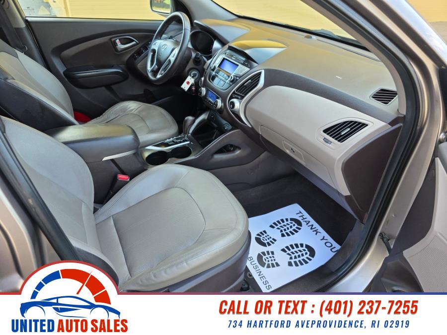 2011 Hyundai Tucson FWD 4dr Auto Limited, available for sale in Providence, Rhode Island | United Auto Sales Inc. Providence, Rhode Island 2011 Hyundai Tucson FWD 4dr Auto Limited, available for sale in Providence, Rhode Island | United Auto Sales Inc. Providence, Rhode Island