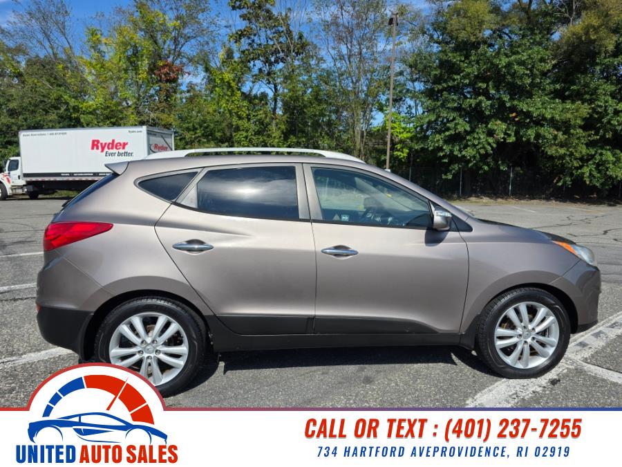 2011 Hyundai Tucson FWD 4dr Auto Limited, available for sale in Providence, Rhode Island | United Auto Sales Inc. Providence, Rhode Island 2011 Hyundai Tucson FWD 4dr Auto Limited, available for sale in Providence, Rhode Island | United Auto Sales Inc. Providence, Rhode Island