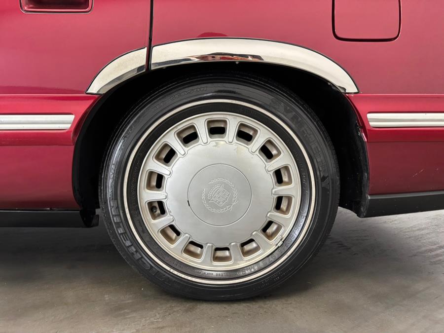 1997 Cadillac Deville 4dr Sdn, available for sale in Elizabeth, New Jersey | Dream Auto Group. Elizabeth, New Jersey 1997 Cadillac Deville 4dr Sdn, available for sale in Elizabeth, New Jersey | Dream Auto Group. Elizabeth, New Jersey