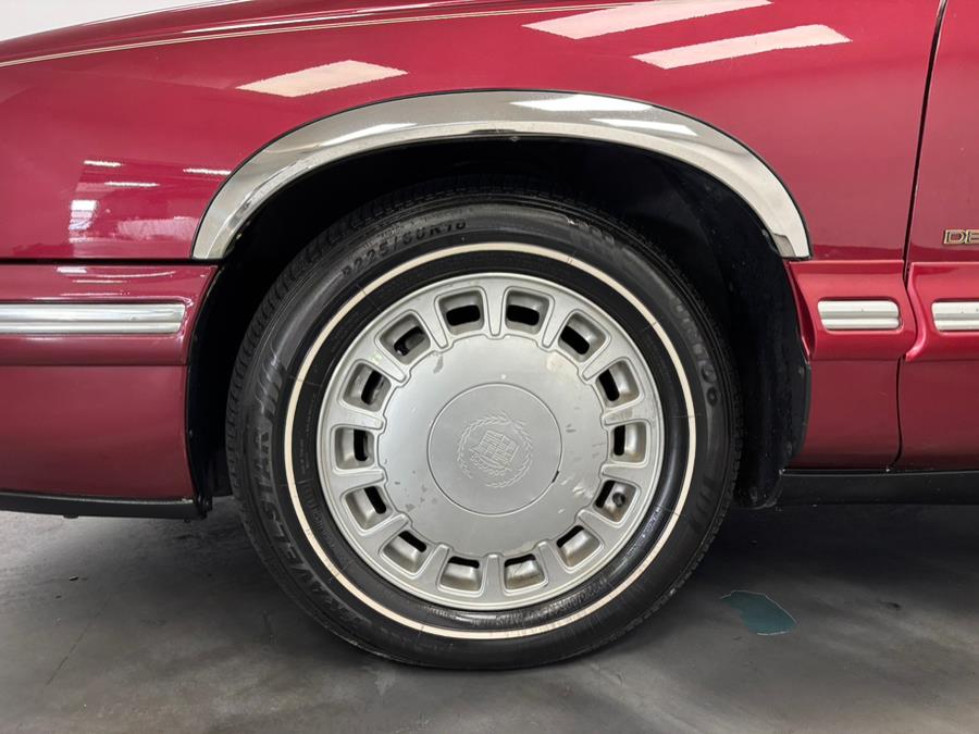 1997 Cadillac Deville 4dr Sdn, available for sale in Elizabeth, New Jersey | Dream Auto Group. Elizabeth, New Jersey 1997 Cadillac Deville 4dr Sdn, available for sale in Elizabeth, New Jersey | Dream Auto Group. Elizabeth, New Jersey