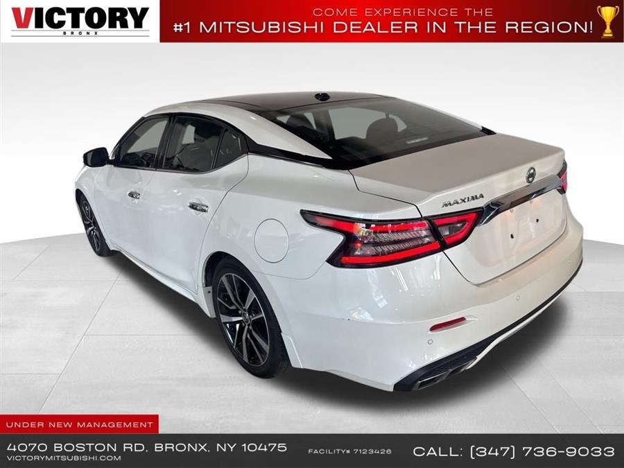 2022 Nissan Maxima SL