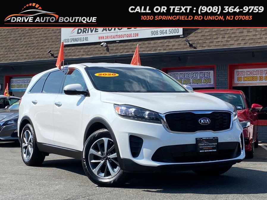 2020 Kia Sorento LX's photo