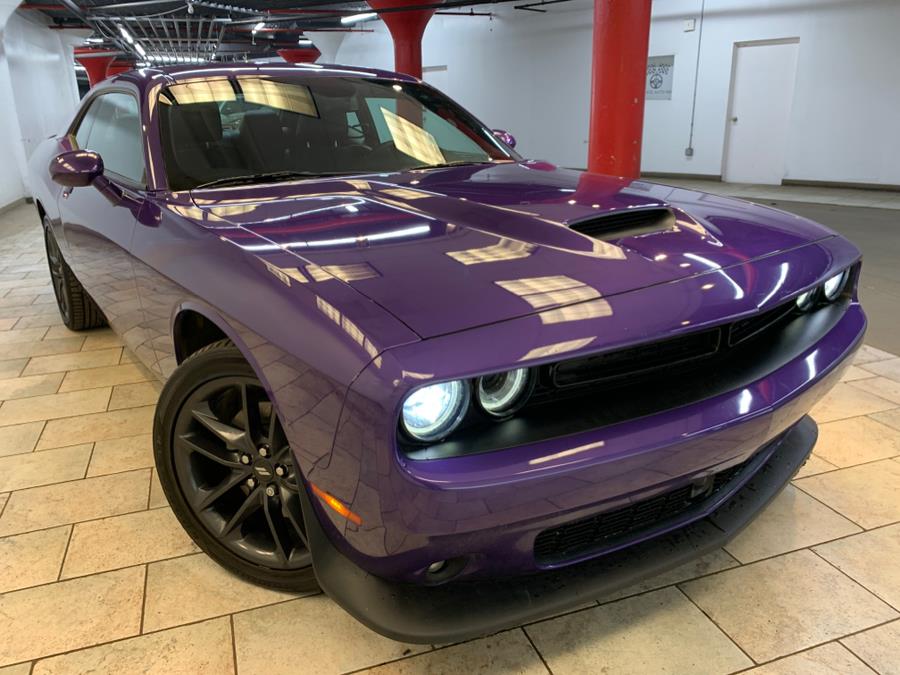 2023 Dodge Challenger GT AWD photo 2