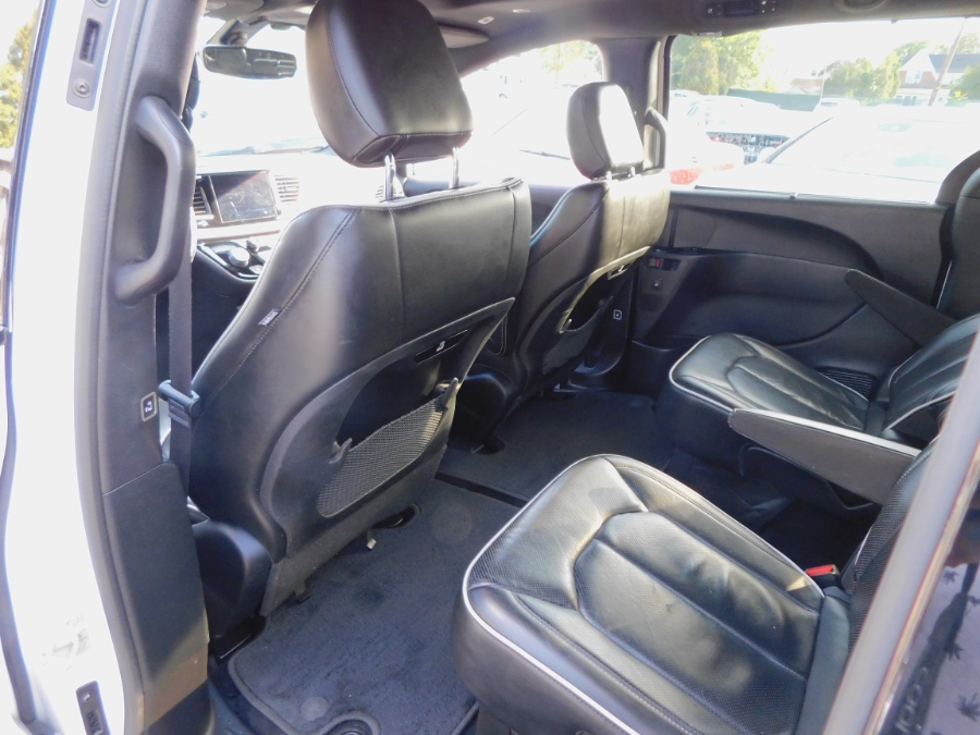 2019 Chrysler Pacifica Limited FWD, available for sale in Lodi, New Jersey | Soliman Motors. Lodi, New Jersey 2019 Chrysler Pacifica Limited FWD, available for sale in Lodi, New Jersey | Soliman Motors. Lodi, New Jersey