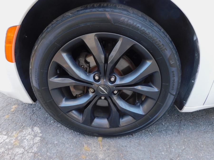 2019 Chrysler Pacifica Limited FWD, available for sale in Lodi, New Jersey | Soliman Motors. Lodi, New Jersey 2019 Chrysler Pacifica Limited FWD, available for sale in Lodi, New Jersey | Soliman Motors. Lodi, New Jersey