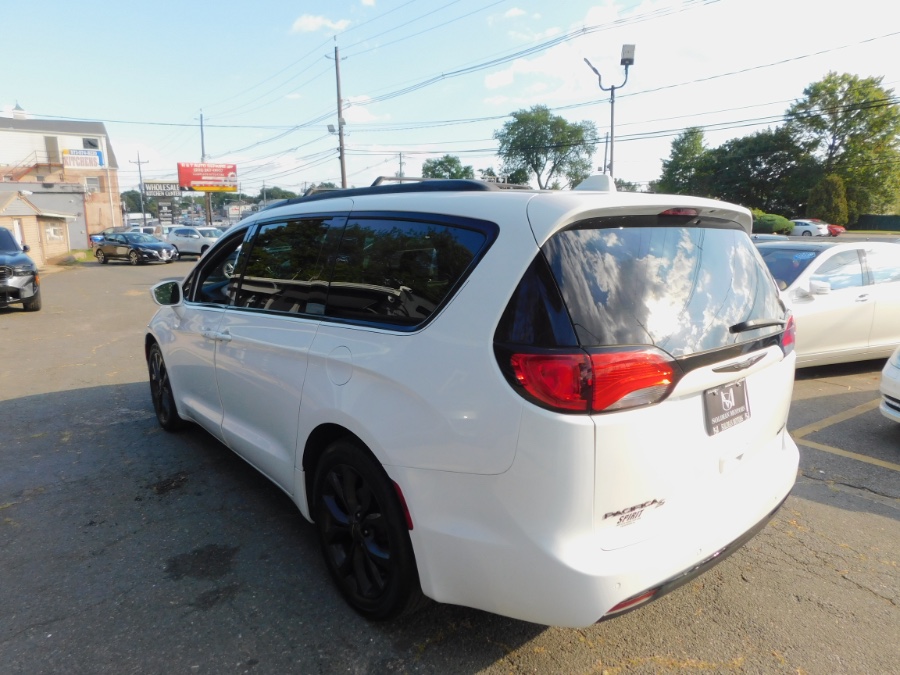 2019 Chrysler Pacifica Limited FWD, available for sale in Lodi, New Jersey | Soliman Motors. Lodi, New Jersey 2019 Chrysler Pacifica Limited FWD, available for sale in Lodi, New Jersey | Soliman Motors. Lodi, New Jersey