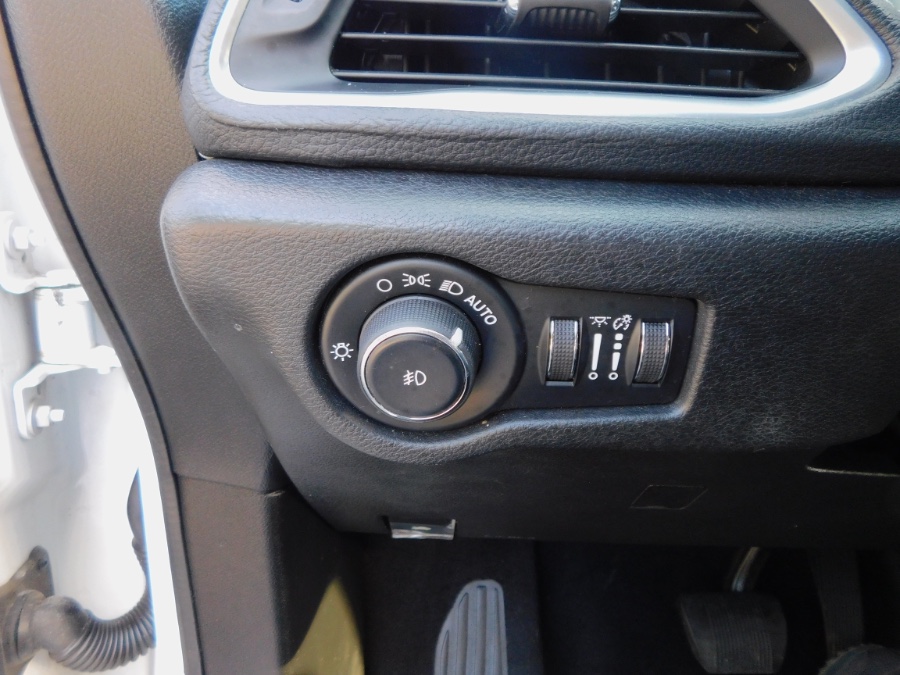 2019 Chrysler Pacifica Limited FWD, available for sale in Lodi, New Jersey | Soliman Motors. Lodi, New Jersey 2019 Chrysler Pacifica Limited FWD, available for sale in Lodi, New Jersey | Soliman Motors. Lodi, New Jersey