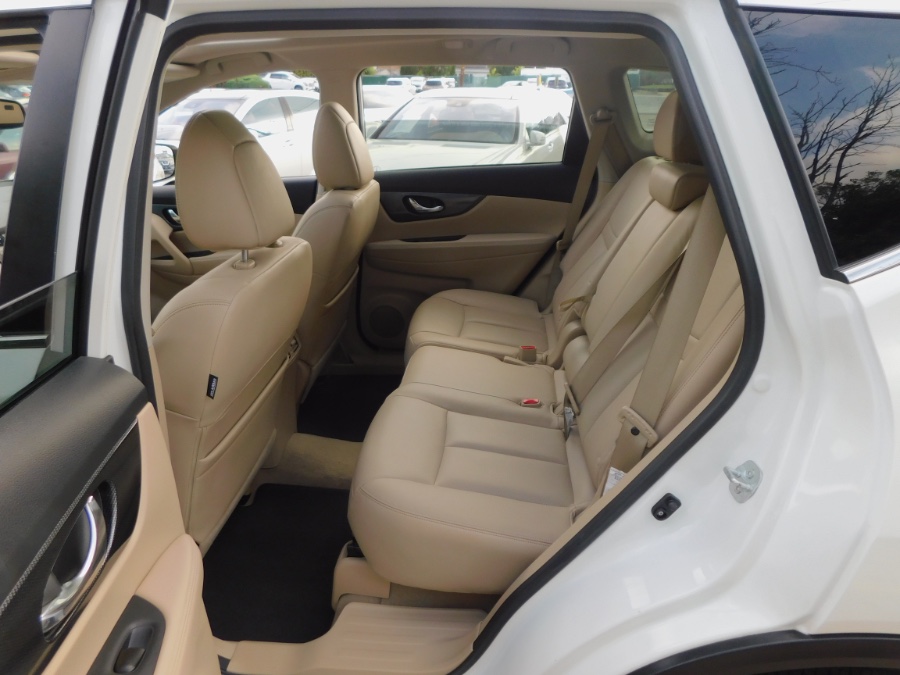 2015 Nissan Rogue AWD 4dr SL, available for sale in Lodi, New Jersey | Soliman Motors. Lodi, New Jersey 2015 Nissan Rogue AWD 4dr SL, available for sale in Lodi, New Jersey | Soliman Motors. Lodi, New Jersey