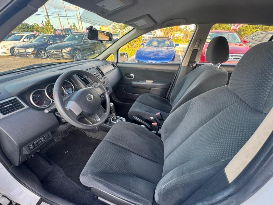 2011 Nissan Versa 5dr HB I4 Auto 1.8 S, available for sale in Orlando, Florida | Mickeys Driver Mart. Orlando, Florida 2011 Nissan Versa 5dr HB I4 Auto 1.8 S, available for sale in Orlando, Florida | Mickeys Driver Mart. Orlando, Florida