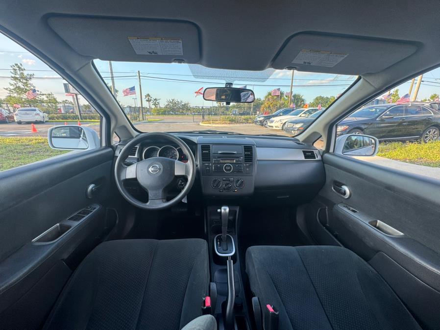 2011 Nissan Versa 5dr HB I4 Auto 1.8 S, available for sale in Orlando, Florida | Mickeys Driver Mart. Orlando, Florida 2011 Nissan Versa 5dr HB I4 Auto 1.8 S, available for sale in Orlando, Florida | Mickeys Driver Mart. Orlando, Florida