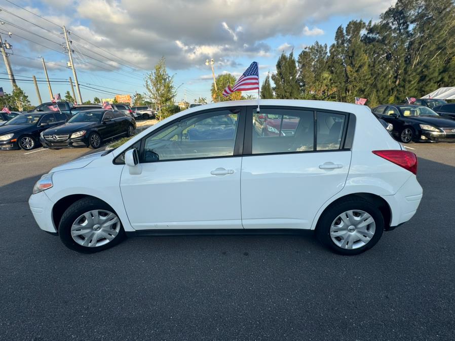 2011 Nissan Versa 5dr HB I4 Auto 1.8 S, available for sale in Orlando, Florida | Mickeys Driver Mart. Orlando, Florida 2011 Nissan Versa 5dr HB I4 Auto 1.8 S, available for sale in Orlando, Florida | Mickeys Driver Mart. Orlando, Florida