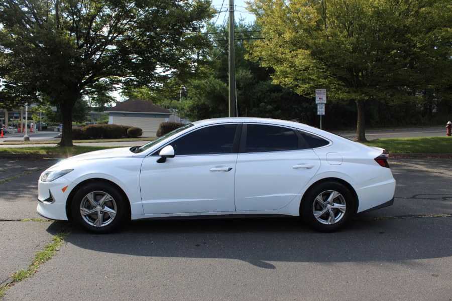 2022 Hyundai Sonata SE 2.5L *Ltd Avail*, available for sale in New Britain, Connecticut | Universal Motors LLC. New Britain, Connecticut 2022 Hyundai Sonata SE 2.5L *Ltd Avail*, available for sale in New Britain, Connecticut | Universal Motors LLC. New Britain, Connecticut