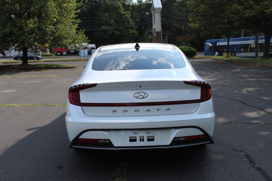 2022 Hyundai Sonata SE 2.5L *Ltd Avail*, available for sale in New Britain, Connecticut | Universal Motors LLC. New Britain, Connecticut 2022 Hyundai Sonata SE 2.5L *Ltd Avail*, available for sale in New Britain, Connecticut | Universal Motors LLC. New Britain, Connecticut